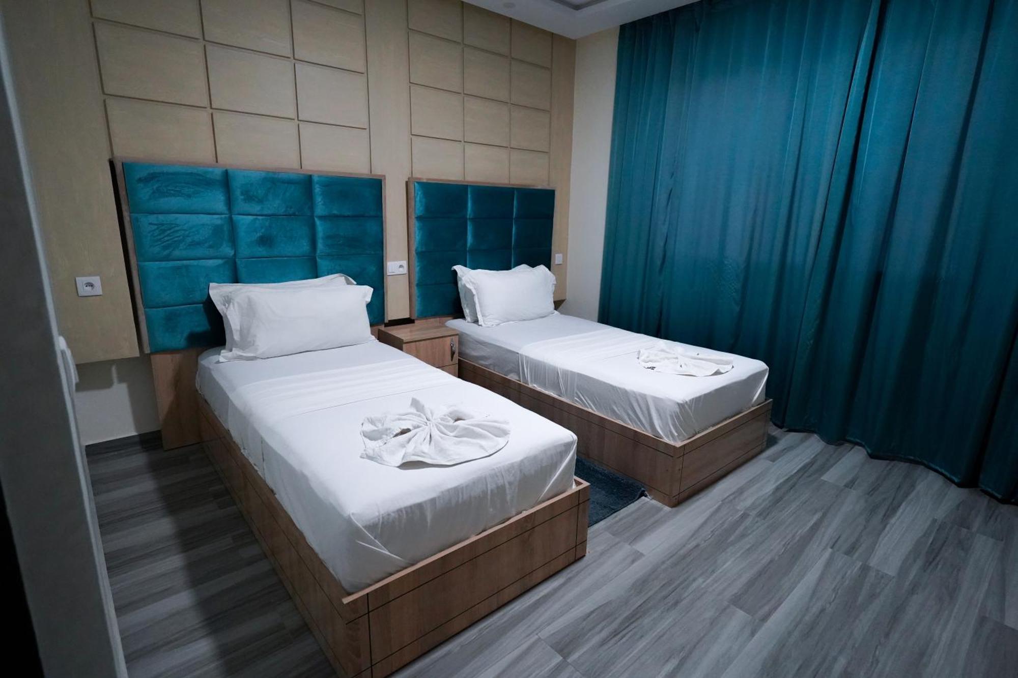 Fekri Hotel Meknès Dış mekan fotoğraf