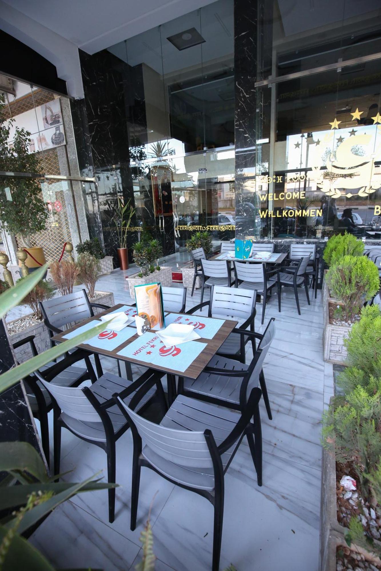 Fekri Hotel Meknès Dış mekan fotoğraf