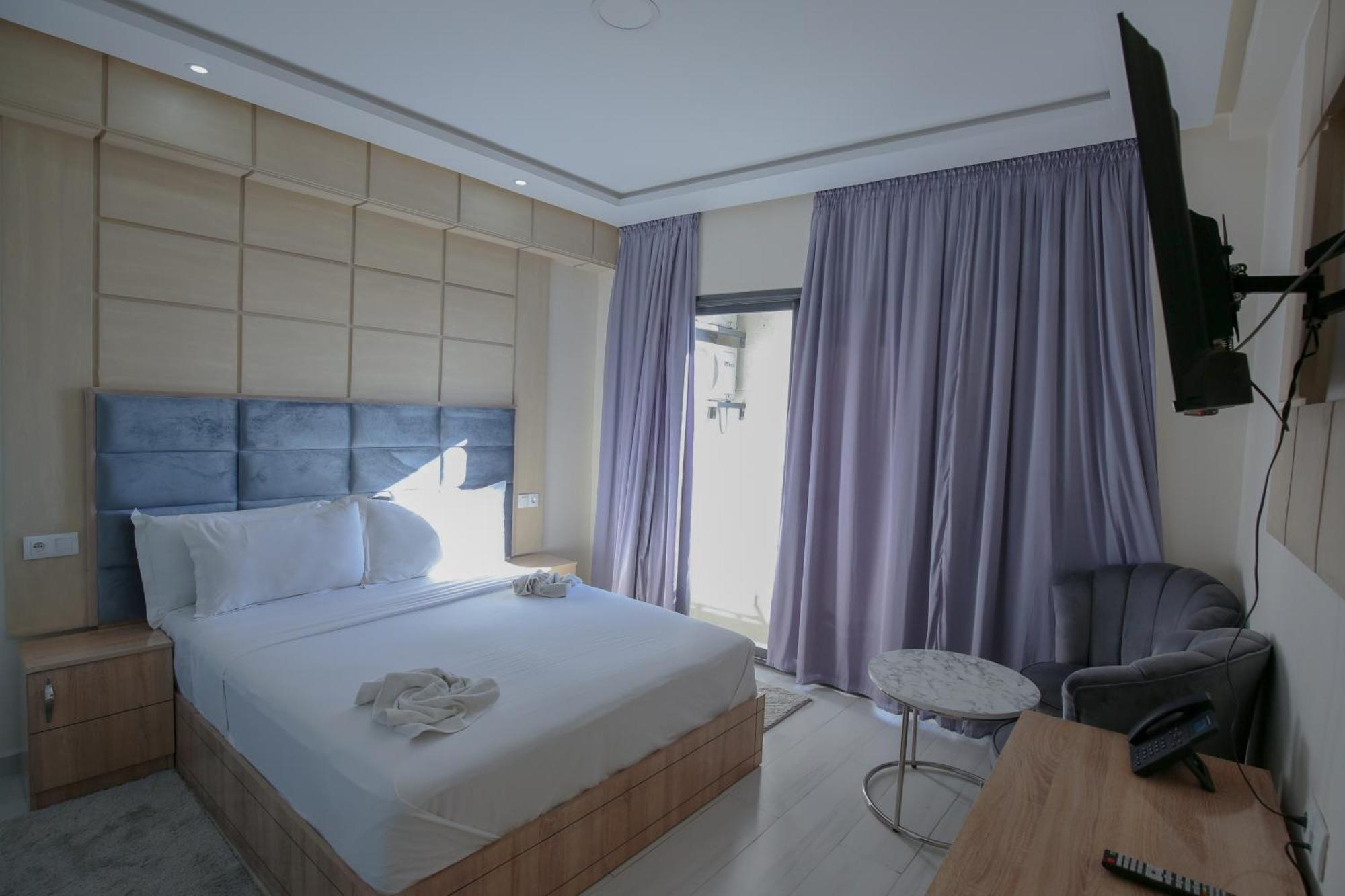 Fekri Hotel Meknès Dış mekan fotoğraf