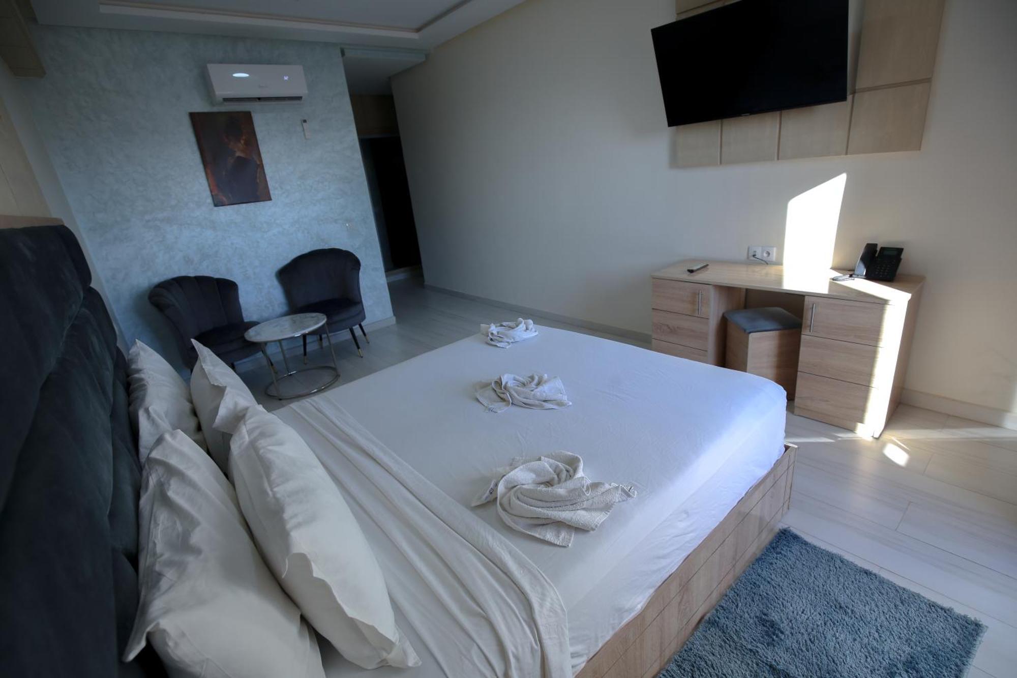 Fekri Hotel Meknès Dış mekan fotoğraf
